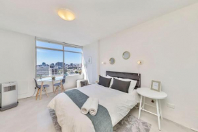 Cosy 1 Bedroom Apartment in the Heart of Cape Town